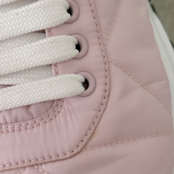 Prada Triangle Enameled sneakers - Picture 2 of 13